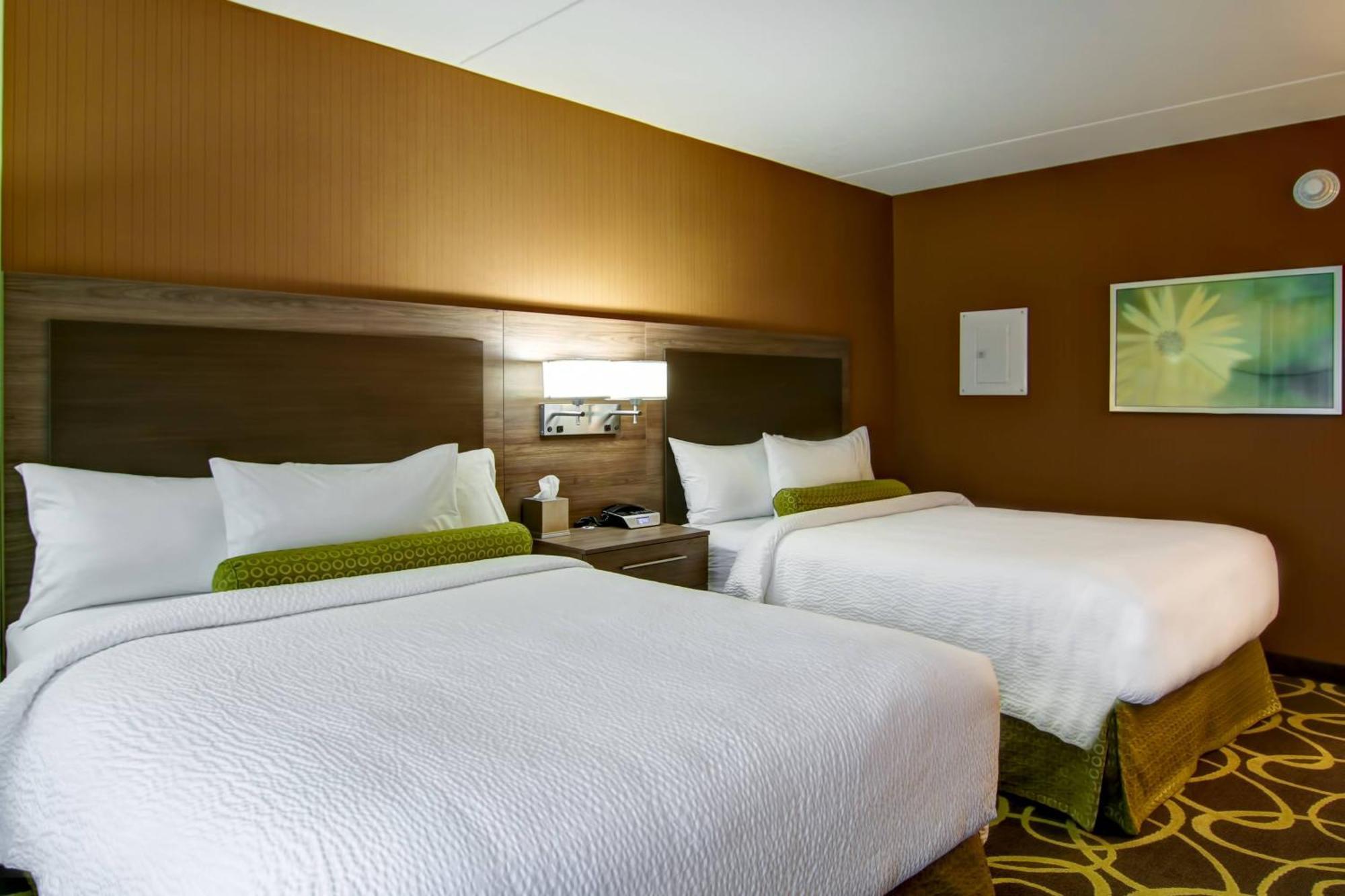Towneplace Suites By Marriott Kincardine Zewnętrze zdjęcie
